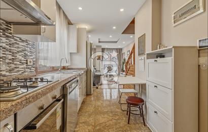 4.LEVENT METROYA KOMŞU KİRALIK MODERN EŞYALI ÇATI DUBLEKS