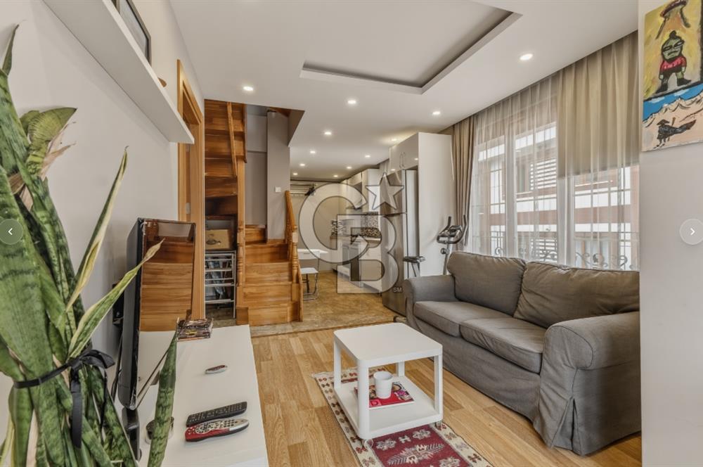 4.LEVENT METROYA KOMŞU KİRALIK MODERN EŞYALI ÇATI DUBLEKS