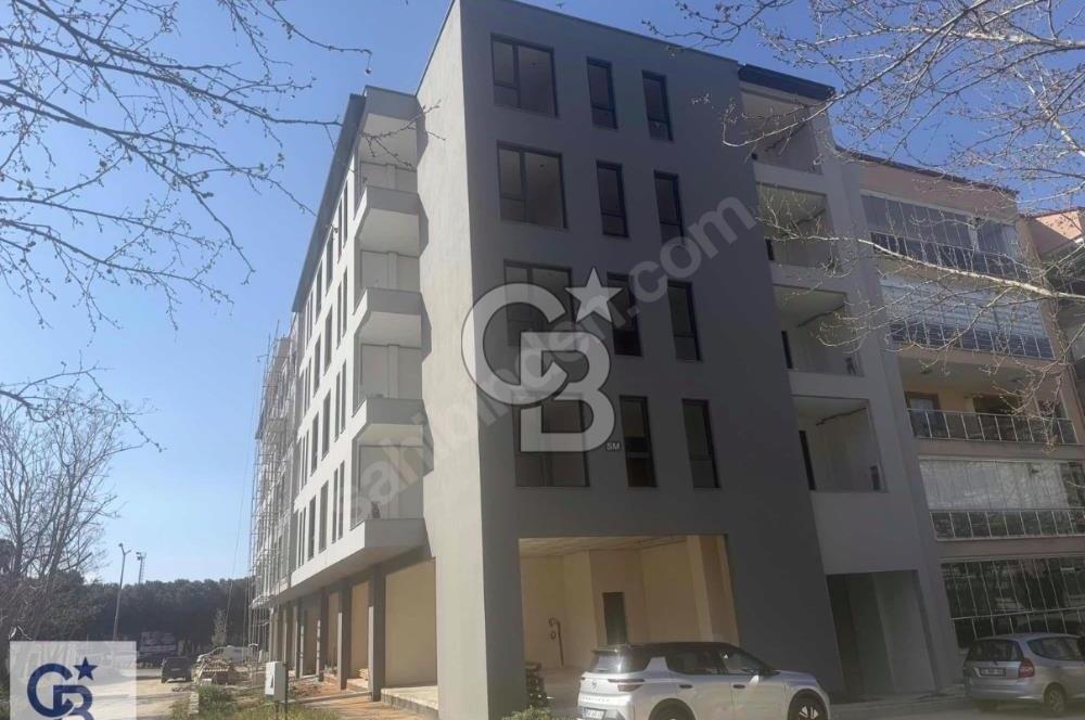 gerzele Mahallesi Başak Heykeli Üzerinde Kiralık Dükkan