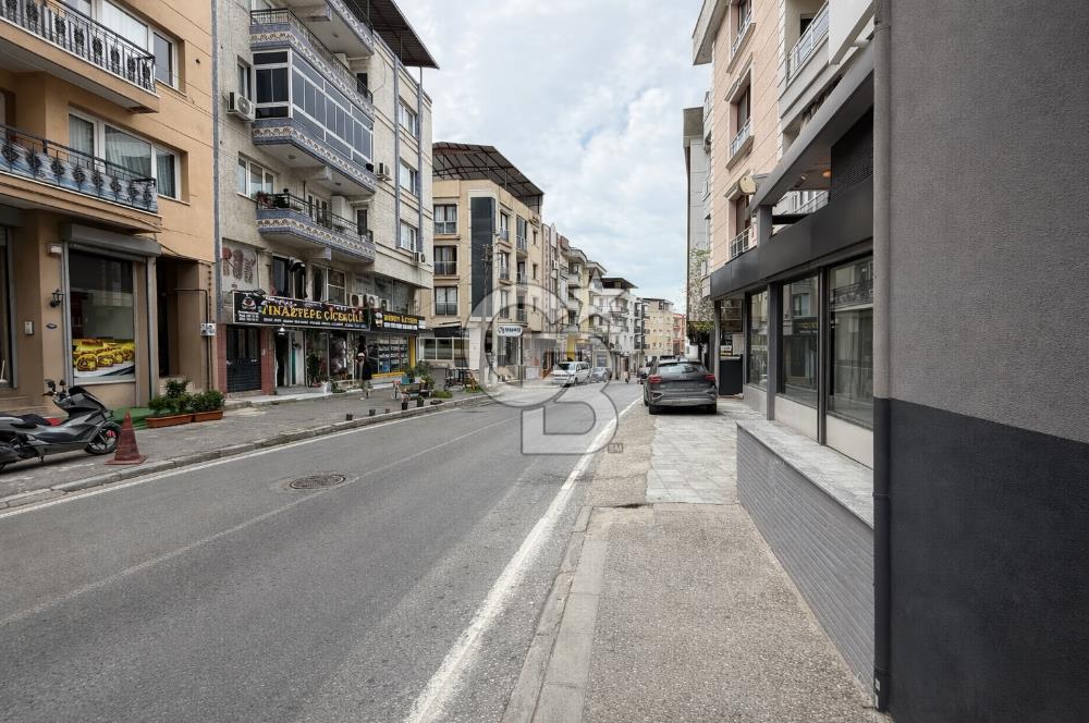 Buca Hoca Ahmet Yesevi Caddesinde Devren Kiralık İşyeri 