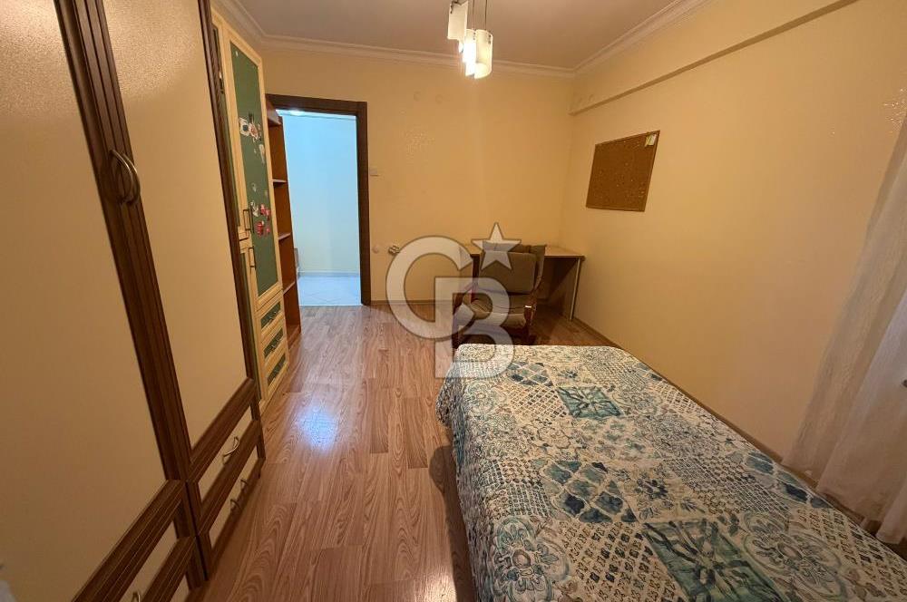 Balçova Merkezi Konumda 3+1 Eşyalı Daire