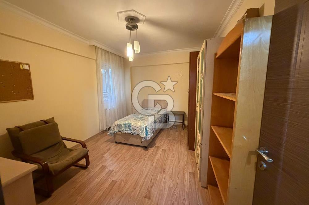Balçova Merkezi Konumda 3+1 Eşyalı Daire