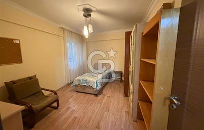 Balçova Merkezi Konumda 3+1 Eşyalı Daire
