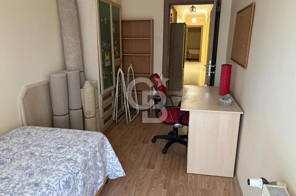Balçova Merkezi Konumda 3+1 Eşyalı Daire