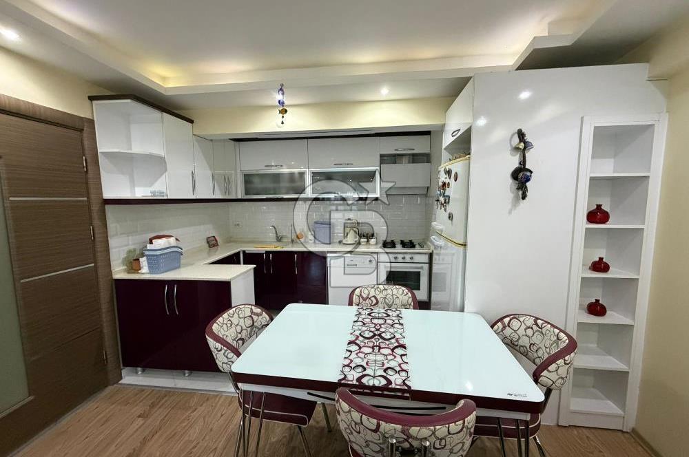 Balçova Merkezi Konumda 3+1 Eşyalı Daire