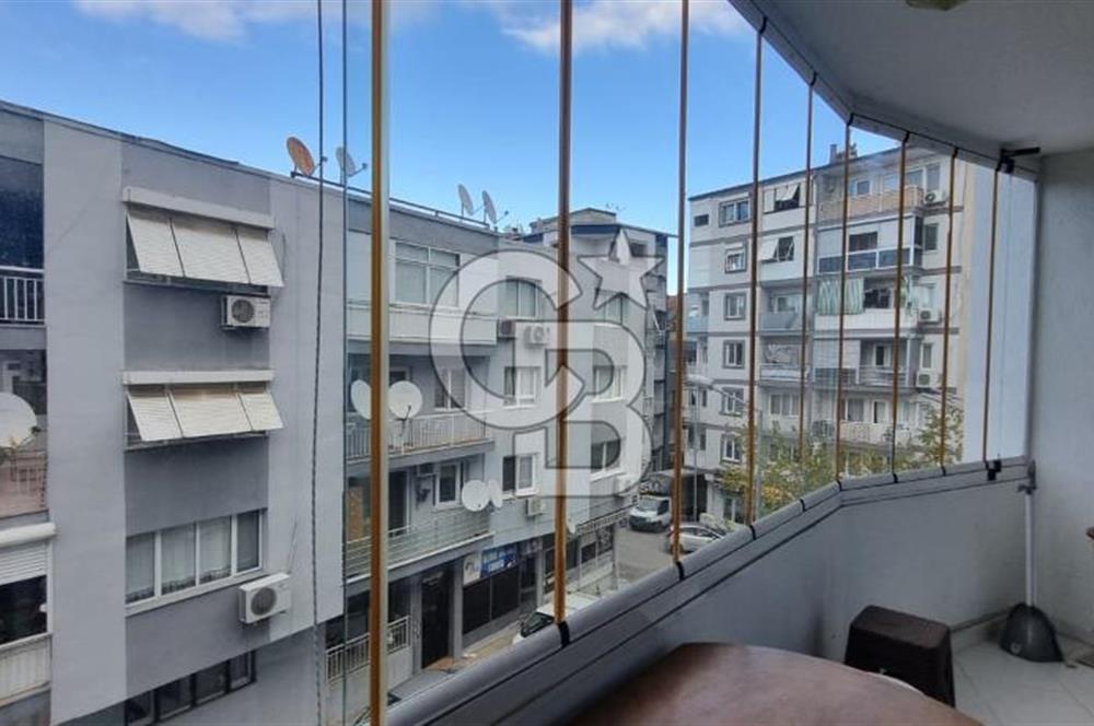 Balçova Merkezi Konumda 3+1 Eşyalı Daire
