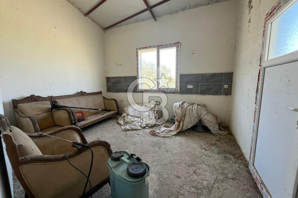 Güzelbahçe'de Ana Yola Yakın 200 M2 Ruhsatlı Kiralık İşyeri