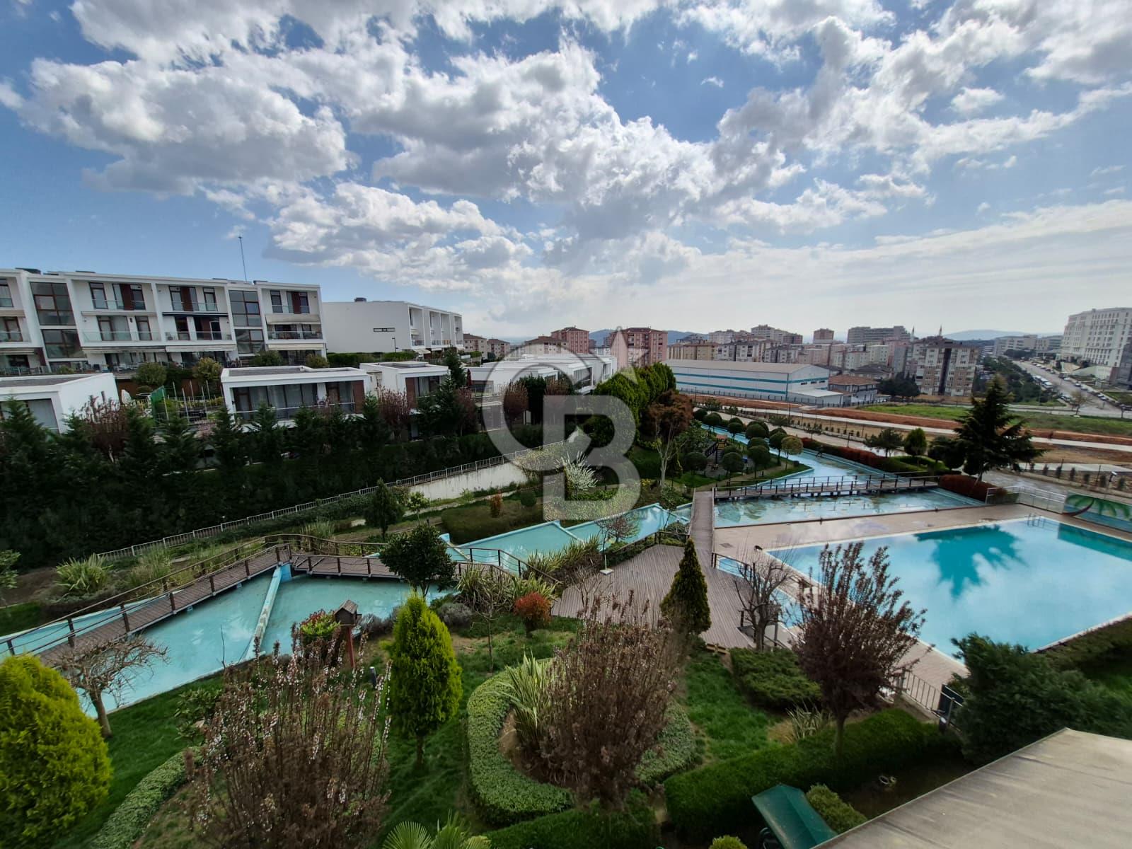 PENDİK YENİŞEHİR DUMANKAYA MİNİMAL SİTESİ HAVUZ CEPHE SATILIK 1+1 DAİRE