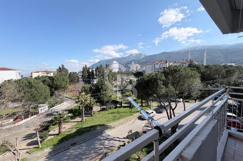 Manisa Yunusemre Laleli Mahallesinde Satılık 3+1 Daire