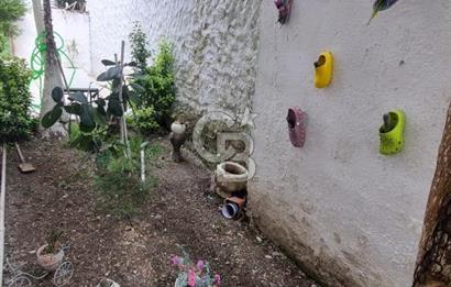 İzmir Karabağlar Bozyaka Satılık 2 adet 3+1 ve 1+1 daire