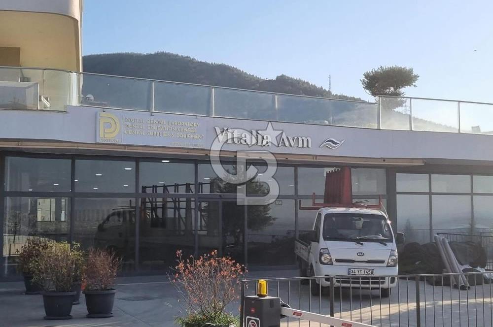 Narlıdere Vitalia Sitesinde üç cepheli satılık 3+1 daire