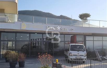 Narlıdere Vitalia Sitesinde üç cepheli satılık 3+1 daire