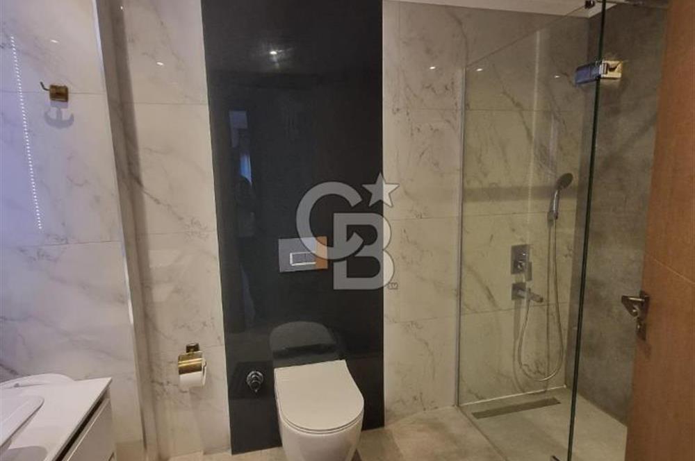 Narlıdere Vitalia Sitesinde üç cepheli satılık 3+1 daire