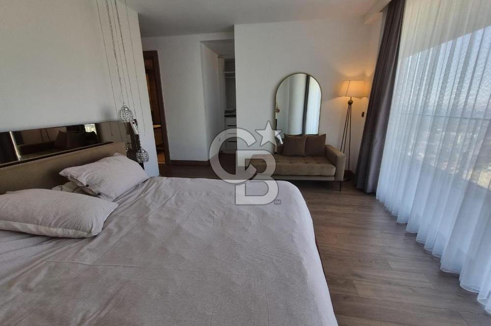 Narlıdere Vitalia Sitesinde üç cepheli satılık 3+1 daire