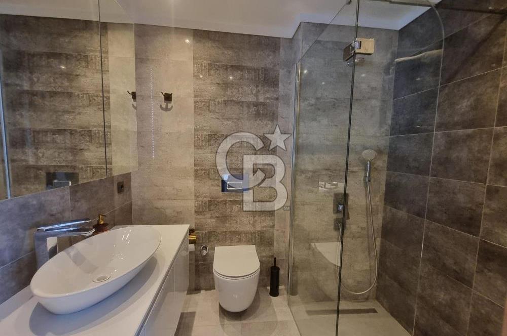 Narlıdere Vitalia Sitesinde üç cepheli satılık 3+1 daire