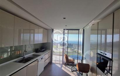 Narlıdere Vitalia Sitesinde üç cepheli satılık 3+1 daire