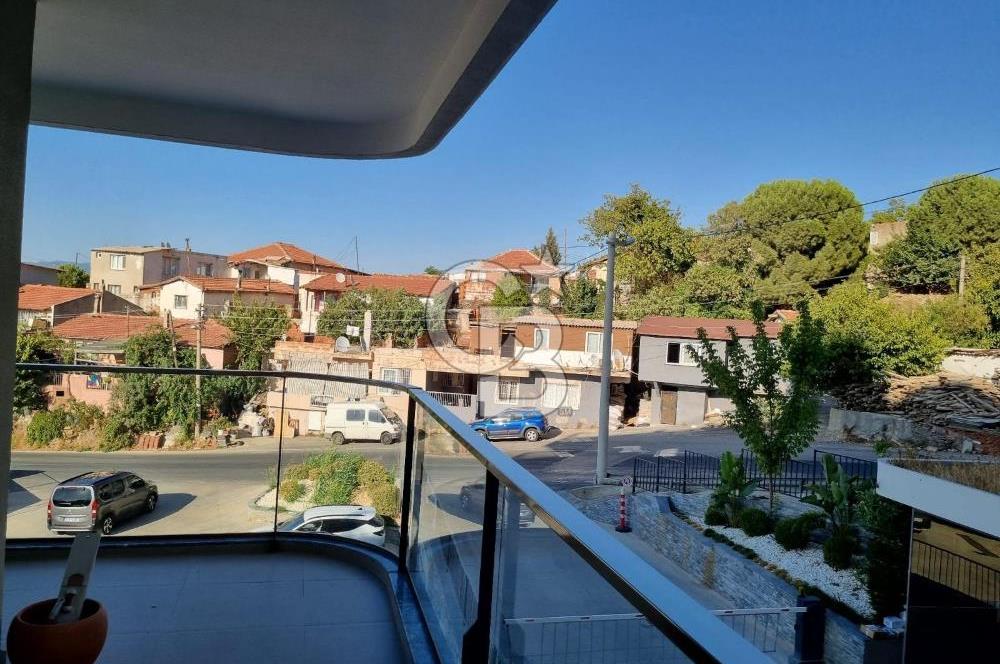 Narlıdere Vitalia Sitesinde üç cepheli satılık 3+1 daire