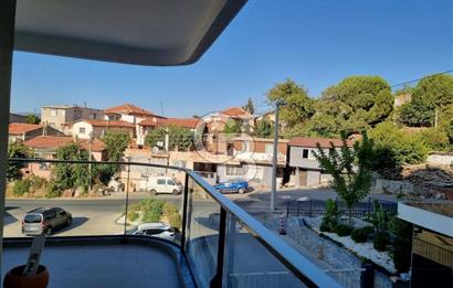 Narlıdere Vitalia Sitesinde üç cepheli satılık 3+1 daire