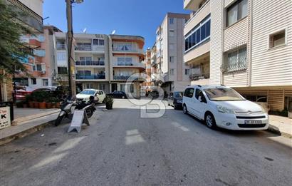 Balçova Sakarya Caddesine Yakın Merkezi Konumda Dükkan