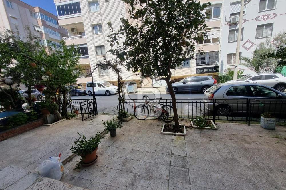 Balçova Sakarya Caddesine Yakın Merkezi Konumda Dükkan