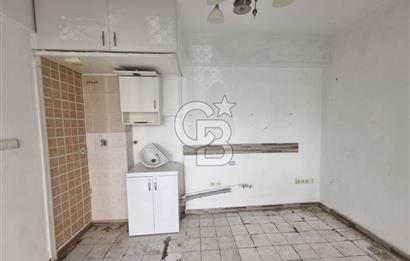 Balçova Sakarya Caddesine Yakın Merkezi Konumda Dükkan