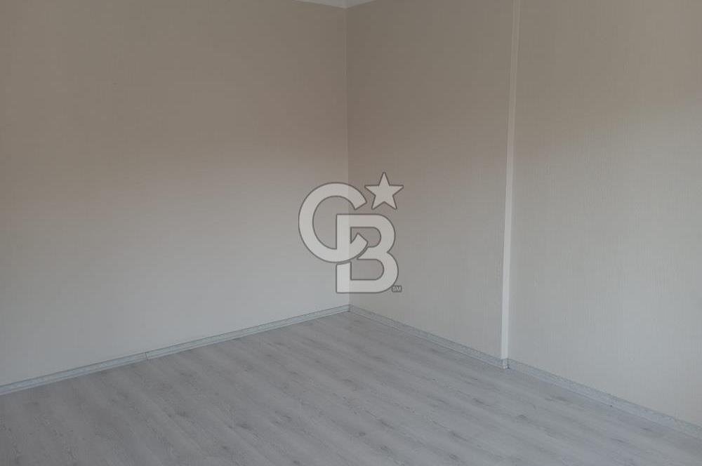 TURGUTLU'DA KOMPLE YENİLENMİŞ GENİŞ 2+1 DAİRE