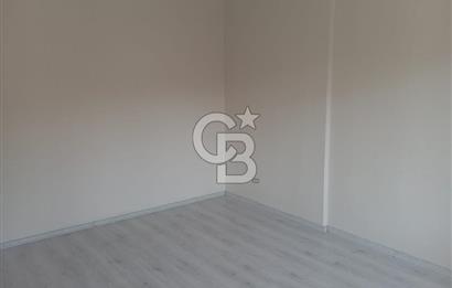 TURGUTLU'DA KOMPLE YENİLENMİŞ GENİŞ 2+1 DAİRE