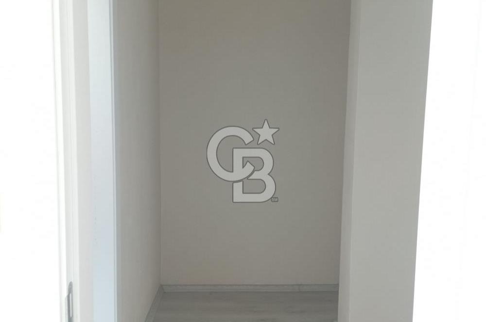 TURGUTLU'DA KOMPLE YENİLENMİŞ GENİŞ 2+1 DAİRE