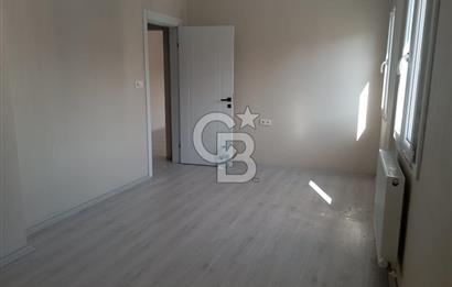 TURGUTLU'DA KOMPLE YENİLENMİŞ GENİŞ 2+1 DAİRE