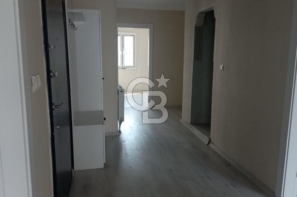 TURGUTLU'DA KOMPLE YENİLENMİŞ GENİŞ 2+1 DAİRE