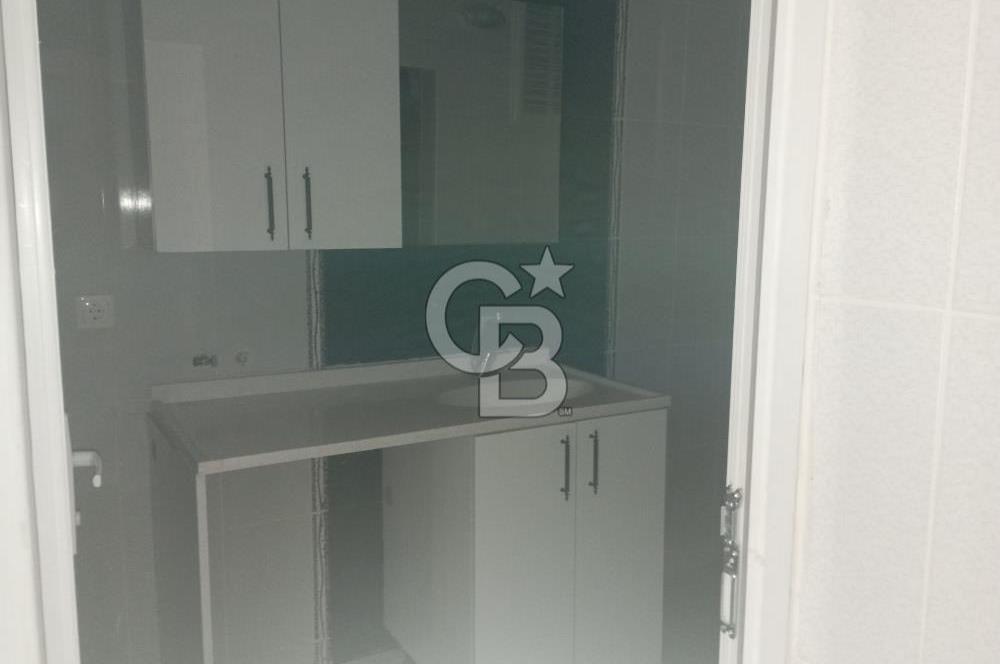 TURGUTLU'DA KOMPLE YENİLENMİŞ GENİŞ 2+1 DAİRE