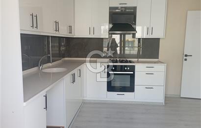 TURGUTLU'DA KOMPLE YENİLENMİŞ GENİŞ 2+1 DAİRE