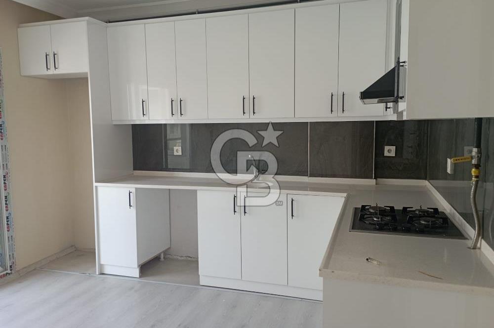 TURGUTLU'DA KOMPLE YENİLENMİŞ GENİŞ 2+1 DAİRE