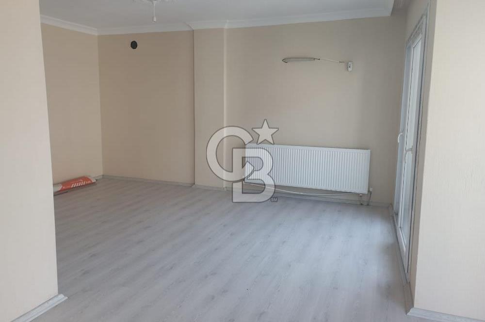 TURGUTLU'DA KOMPLE YENİLENMİŞ GENİŞ 2+1 DAİRE