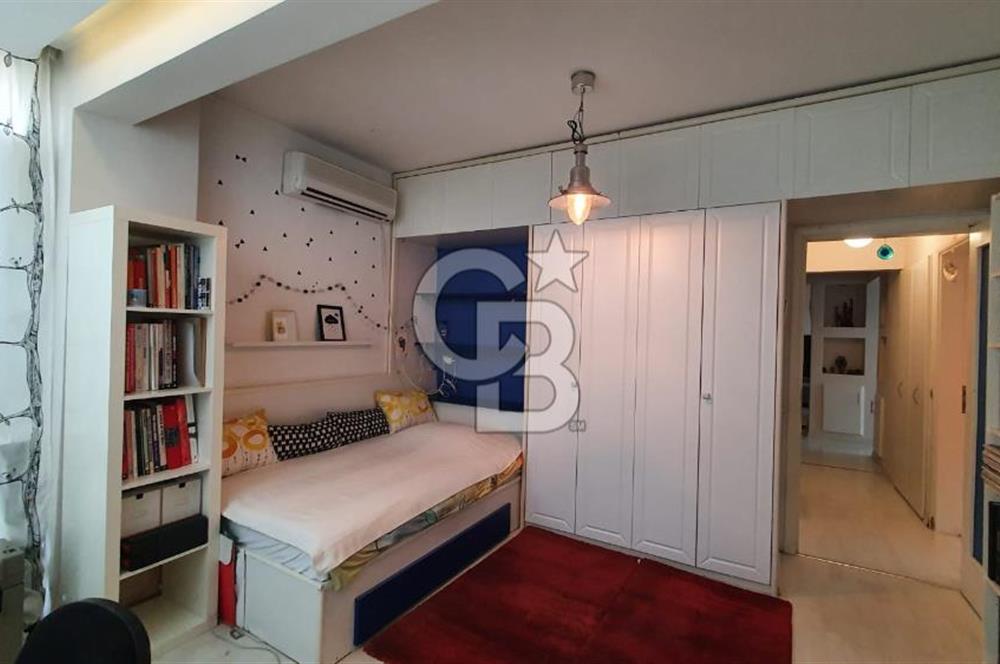 SUADİYE BAĞDAT CADDESİ VE SAHİLE YÜRÜME MESAFESİNDE ASANSÖRLÜ OTOPARKLI 2+1