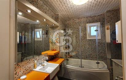 SUADİYE BAĞDAT CADDESİ VE SAHİLE YÜRÜME MESAFESİNDE ASANSÖRLÜ OTOPARKLI 2+1