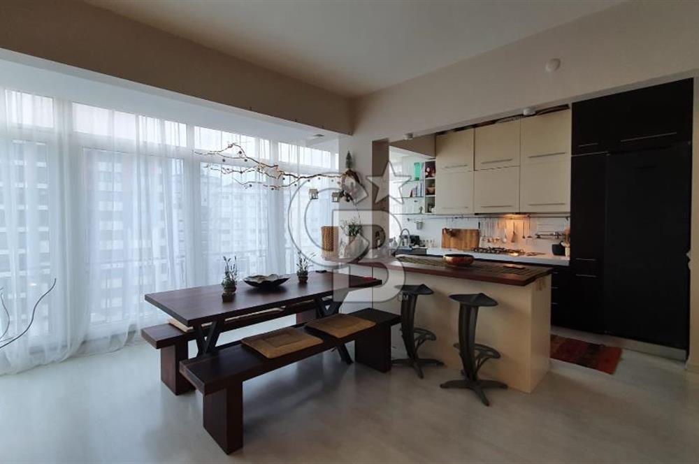 SUADİYE BAĞDAT CADDESİ VE SAHİLE YÜRÜME MESAFESİNDE ASANSÖRLÜ OTOPARKLI 2+1