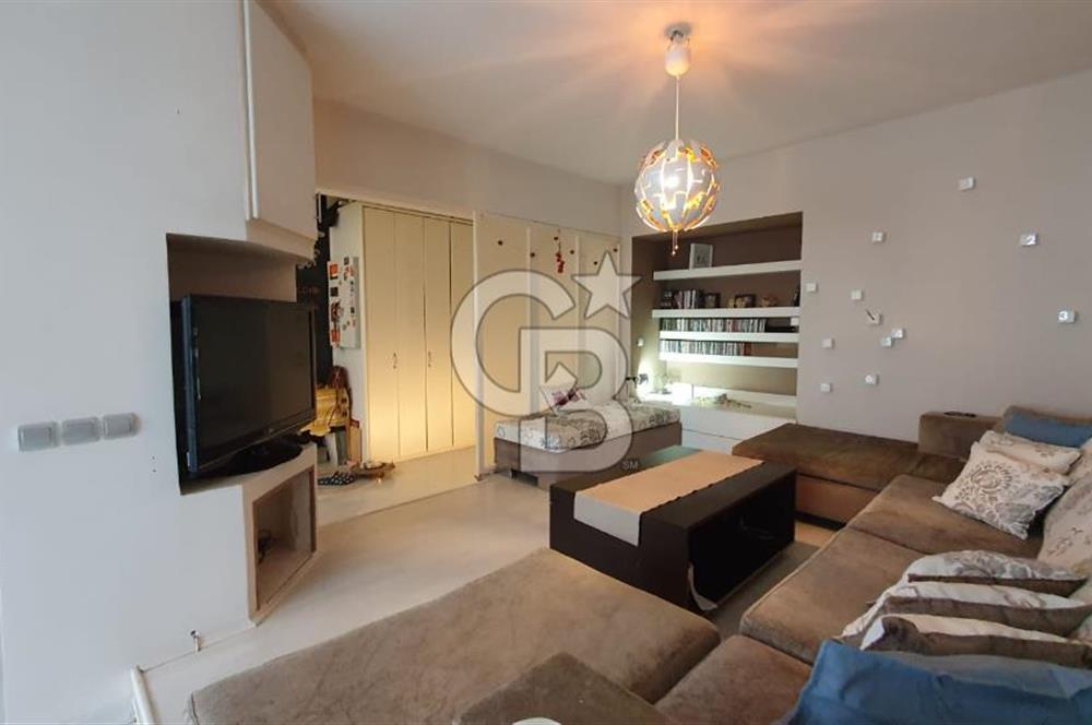 SUADİYE BAĞDAT CADDESİ VE SAHİLE YÜRÜME MESAFESİNDE ASANSÖRLÜ OTOPARKLI 2+1