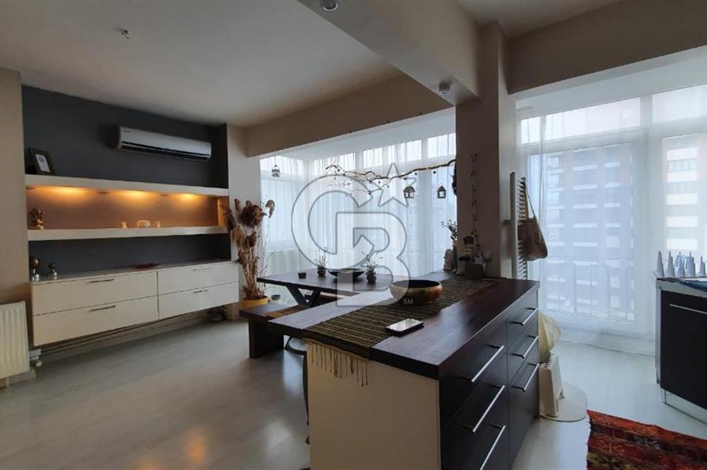 SUADİYE BAĞDAT CADDESİ VE SAHİLE YÜRÜME MESAFESİNDE ASANSÖRLÜ OTOPARKLI 2+1