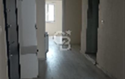 TURGUTLU'DA KOMPLE YENİLENMİŞ GENİŞ 2+1 DAİRE