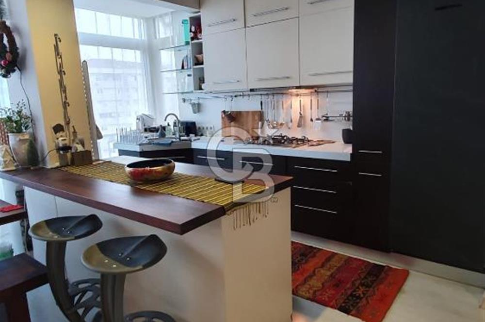 SUADİYE BAĞDAT CADDESİ VE SAHİLE YÜRÜME MESAFESİNDE ASANSÖRLÜ OTOPARKLI 2+1