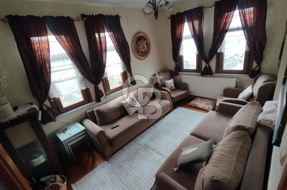 SATILIK BEYKOZDA ELMALI KÖYÜNDE MÜSTAKİL BAHÇELİ EV