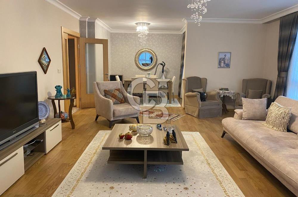 SATILIK ÇANKAYA DA 5+1 300 m3 TERASLI LÜKS DUBLEKS YATIRIMLIK 