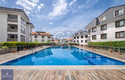 ARSLANKALE SİTESİNDE 4+1 DENİZ MANZARALI EŞYALI KİRALIK DAİRE 