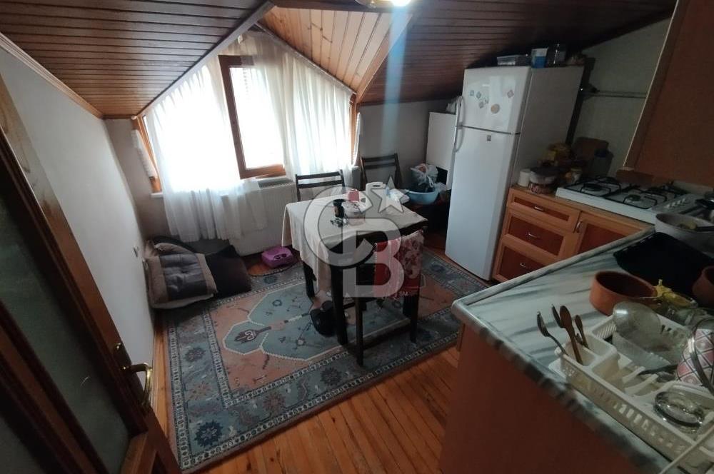 SATILIK BEYKOZDA ELMALI KÖYÜNDE MÜSTAKİL BAHÇELİ EV