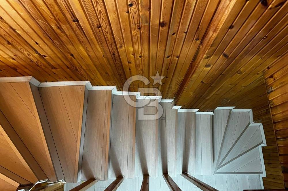 KUŞADASI HER ODADAN DENİZ MANZARALI 5+1 SATILIK KÖŞE VİLLA 