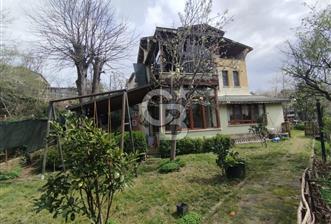 SATILIK BEYKOZDA ELMALI KÖYÜNDE MÜSTAKİL BAHÇELİ EV - 1 - 343340