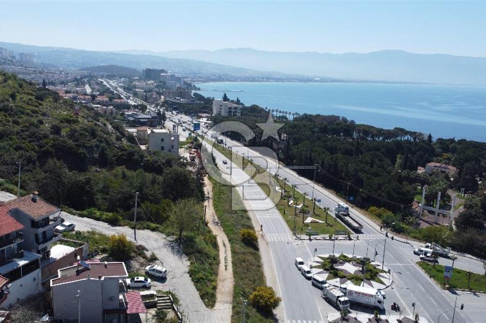 KUŞADASI HER ODADAN DENİZ MANZARALI 5+1 SATILIK KÖŞE VİLLA 