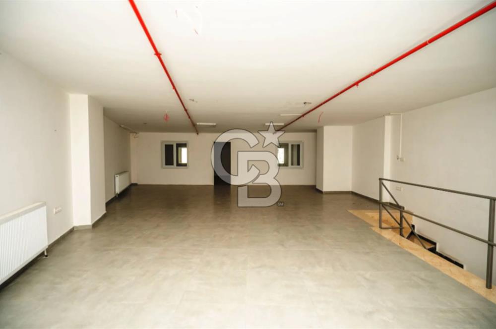 AVRUPA CAD. | 650 m² | 12 METRE CEPHE | PRESTİJLİ KİRALIK DÜKKAN