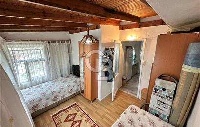 ÇEŞME ILDIR BORNOVALILAR SİTESİNDE KİRALIK BAHÇELİ 3+1 VİLLA